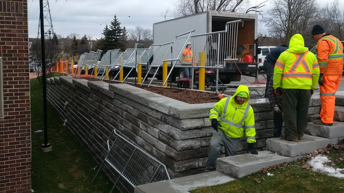 Guelph Sienna Stone Retaining Wall – Part II