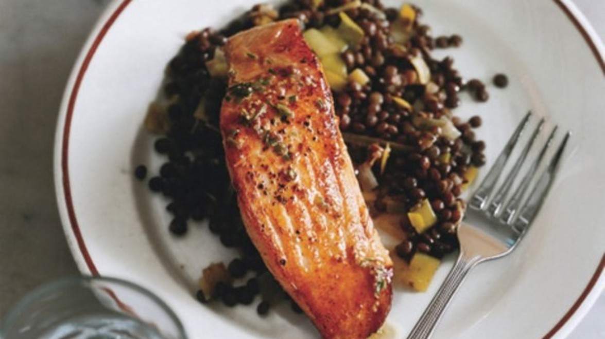 IYP Recipes: Salmon with Lentils & Mustard Herb Butter